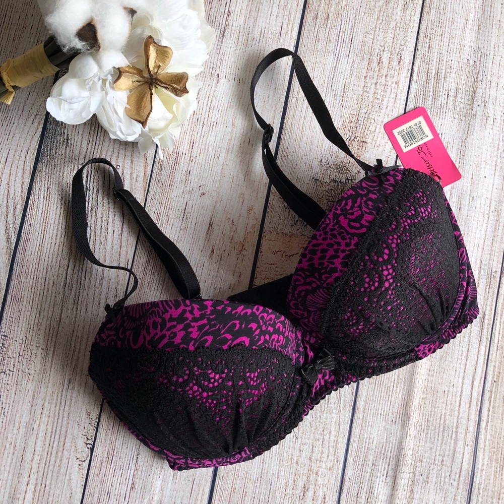 NWT Betsey Johnson Sexy Knit Lace Demi Bra 32D